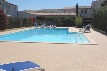 Ile de Ré:The nice breeze appt.t3 terrace, heated pool, private parking