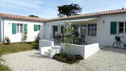 Ile de Ré:New house with garden with 6 people in la couarde-sur-mer
