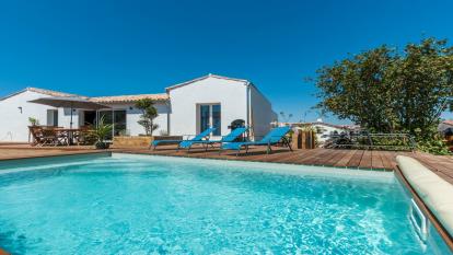 ile de ré Familly home for 8 with gaden and swimming pool