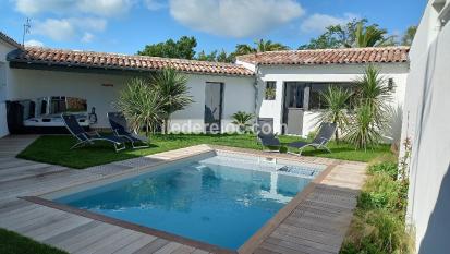Ile de Ré:Les pins en re: typical retaise villa with swimming pool and spa, 8 people idea