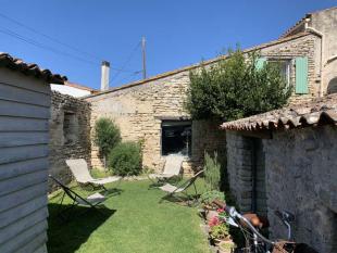 ile de ré House with garden and bikes, near the whales conch