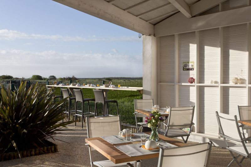 Photo 12: An accomodation located in Sainte-Marie-de-Ré on ile de Ré.