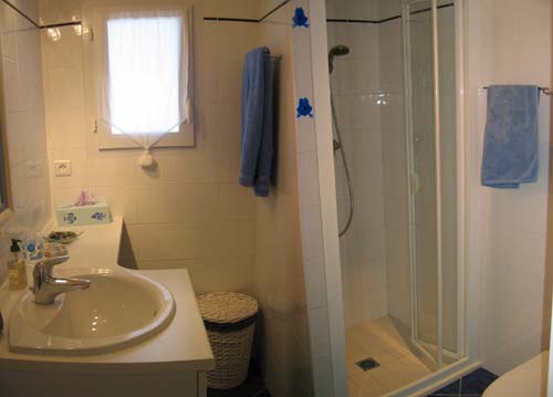 Photo 6: An accomodation located in La Flotte-en-Ré on ile de Ré.