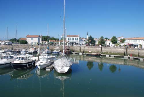 Photo 6: An accomodation located in Ars en Ré on ile de Ré.