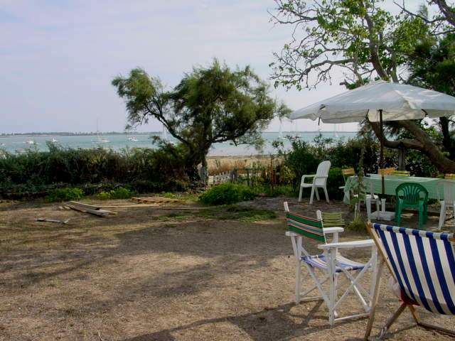 Photo 7: An accomodation located in Les Portes-en-Ré on ile de Ré.