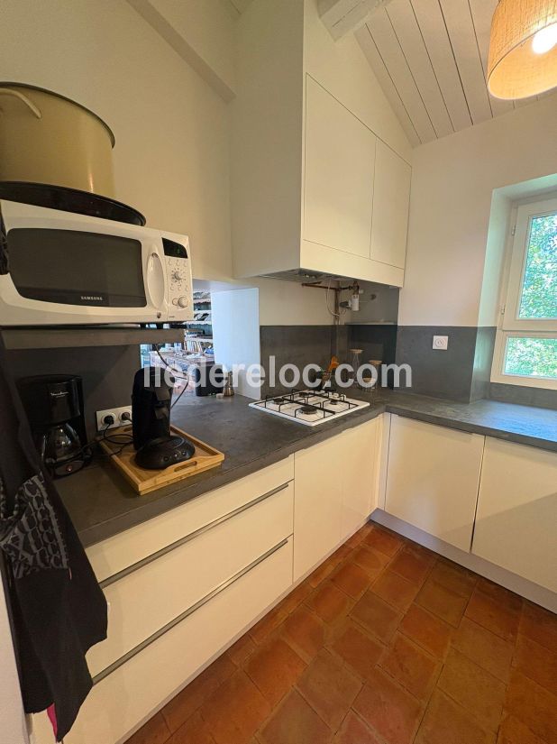 Photo 7: An accomodation located in Les Portes-en-R&eacute; on ile de R&eacute;.
