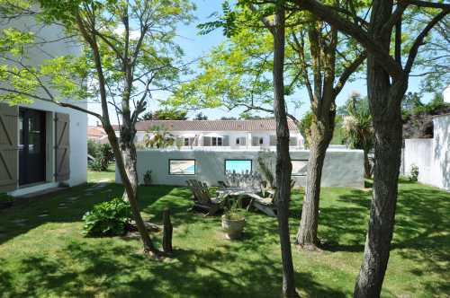 Photo 4: An accomodation located in La Couarde-sur-mer on ile de Ré.