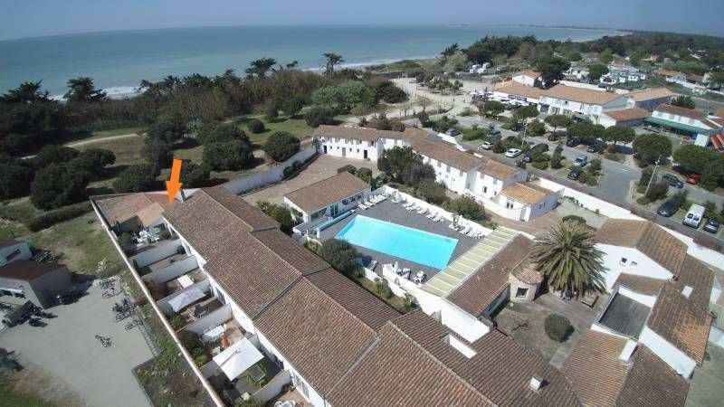 Photo 17: An accomodation located in La Couarde-sur-mer on ile de Ré.