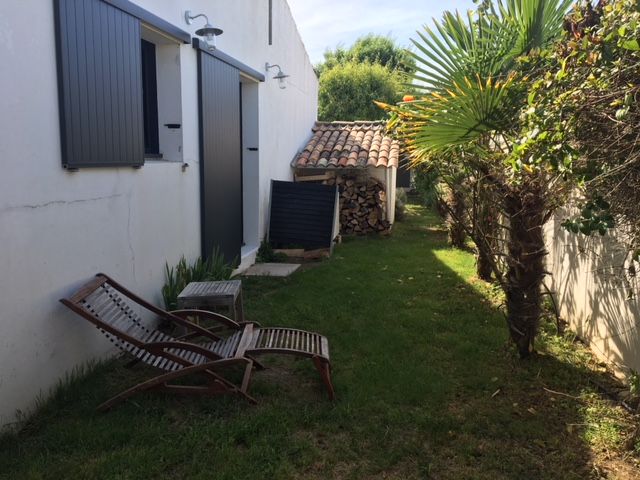 Photo 9: An accomodation located in Saint-Clément-des-Baleines on ile de Ré.