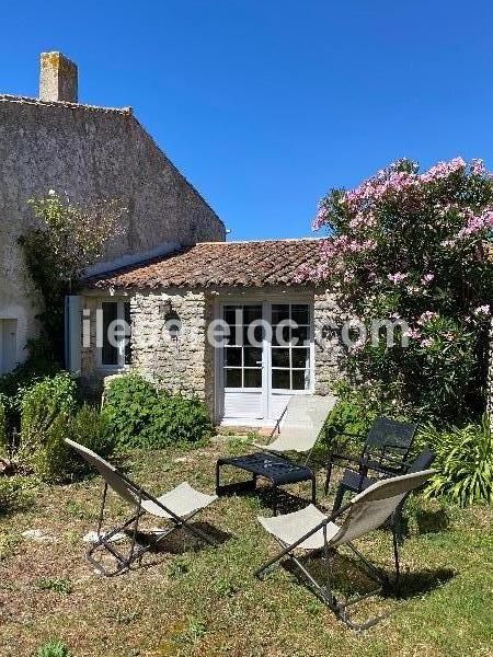 Photo 5: An accomodation located in Saint-Clément-des-Baleines on ile de Ré.