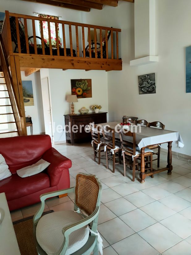 Photo 4: An accomodation located in Les Portes-en-Ré on ile de Ré.