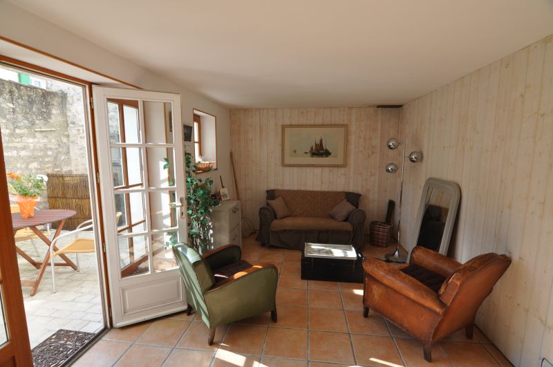 Photo 6: An accomodation located in Sainte-Marie-de-Ré on ile de Ré.