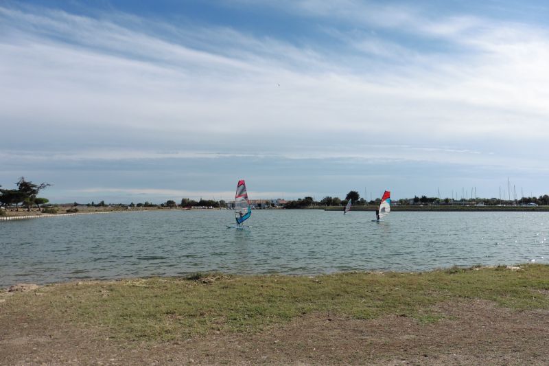 Photo 21: An accomodation located in La Couarde-sur-mer on ile de Ré.