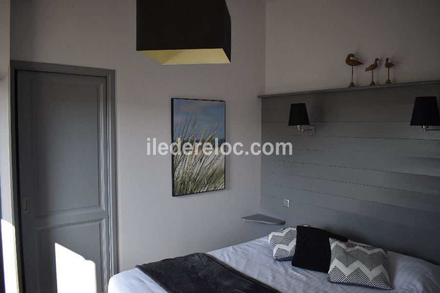 Photo 12: An accomodation located in Sainte-Marie-de-Ré on ile de Ré.