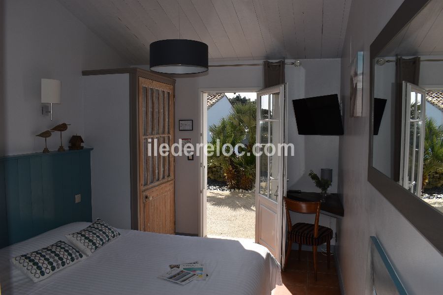 Photo 18: An accomodation located in Sainte-Marie-de-Ré on ile de Ré.