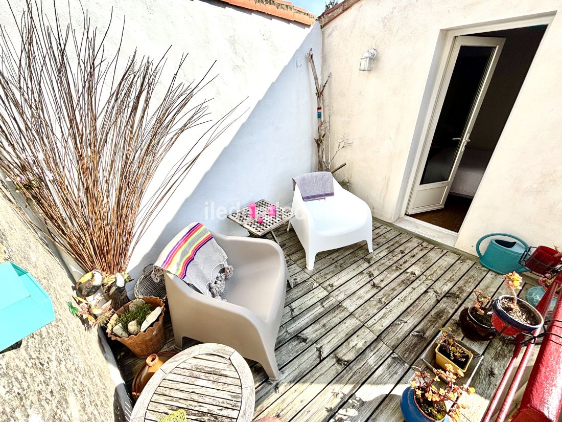 Photo 11: An accomodation located in La Flotte-en-R&eacute; on ile de R&eacute;.