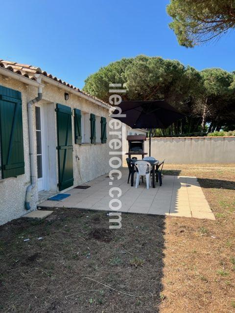 Photo 17: An accomodation located in Le Bois-Plage-en-Ré on ile de Ré.