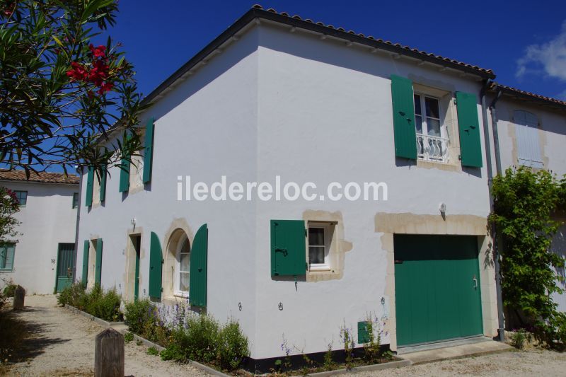 Photo 18: An accomodation located in Le Bois-Plage-en-Ré on ile de Ré.