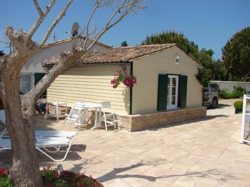 Photo 9: An accomodation located in Le Bois-Plage-en-Ré on ile de Ré.