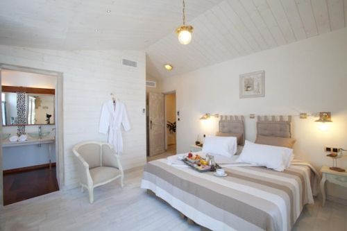 Photo 5: An accomodation located in Les Portes-en-Ré on ile de Ré.