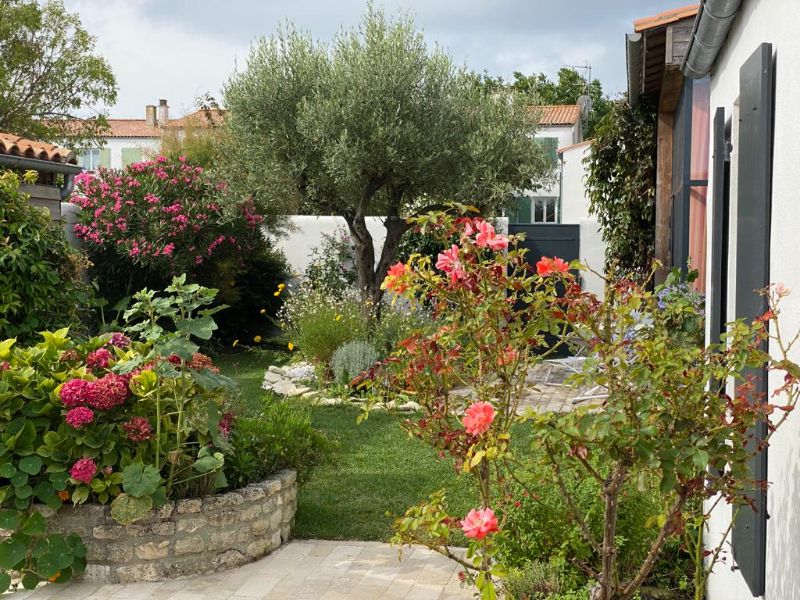 Photo 18: An accomodation located in Saint-Martin-de-Ré on ile de Ré.