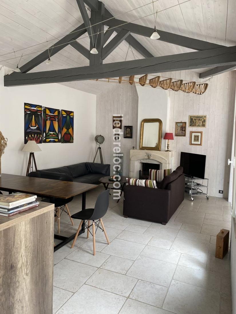 Photo 6: An accomodation located in Saint-Cl&eacute;ment-des-Baleines on ile de R&eacute;.