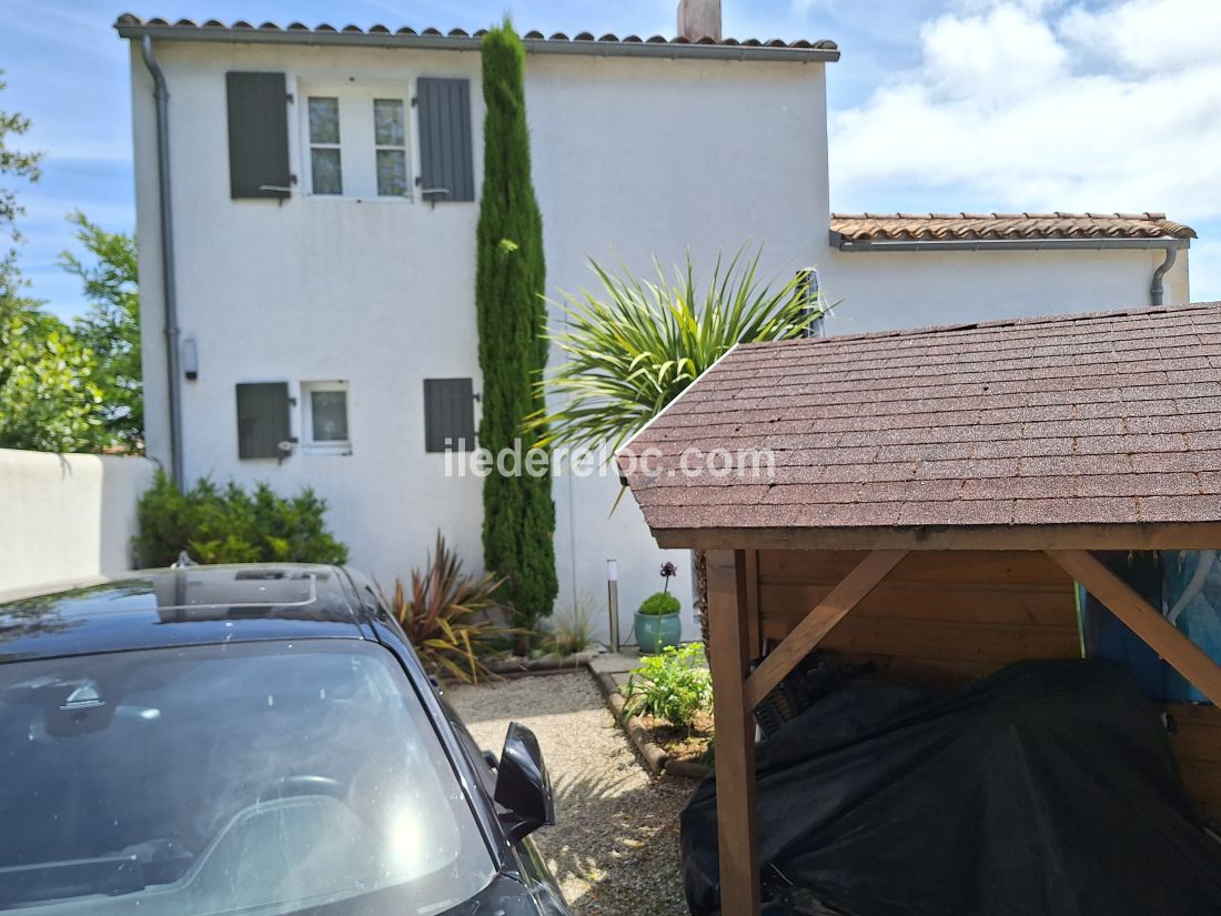 Photo 5: An accomodation located in La Flotte-en-Ré on ile de Ré.