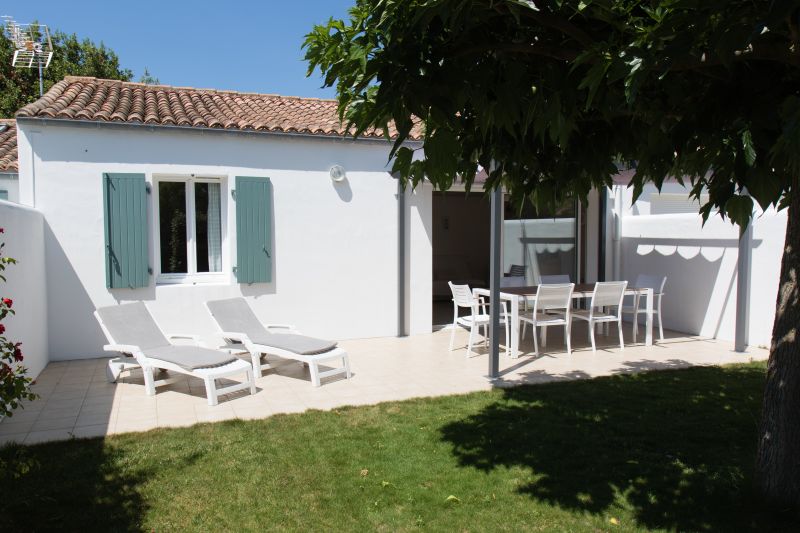 Photo 8: An accomodation located in Saint-Clément-des-Baleines on ile de Ré.