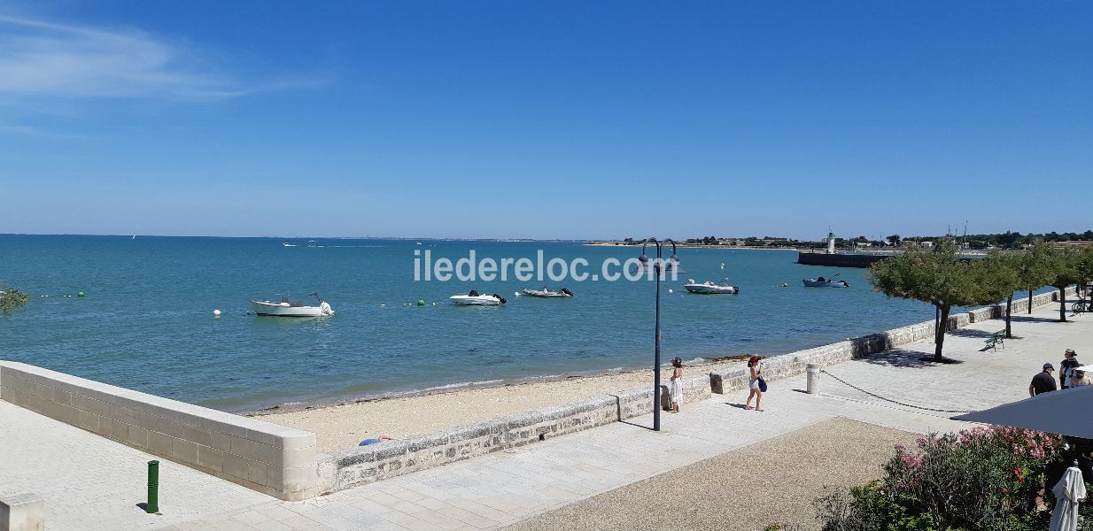 Photo 6: An accomodation located in La Flotte-en-Ré on ile de Ré.