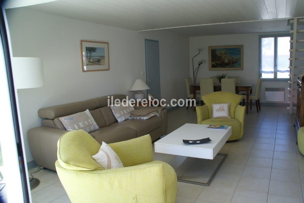 Photo 5: An accomodation located in Rivedoux-Plage on ile de R&eacute;.