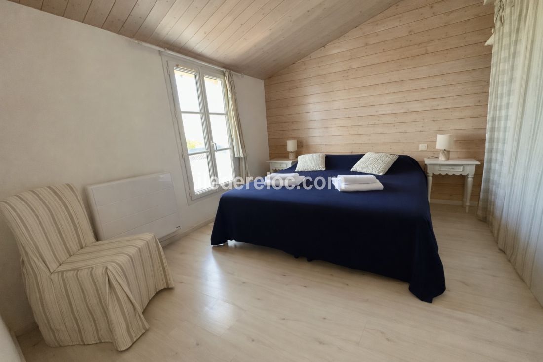 Photo 5: An accomodation located in La Flotte-en-R&eacute; on ile de R&eacute;.