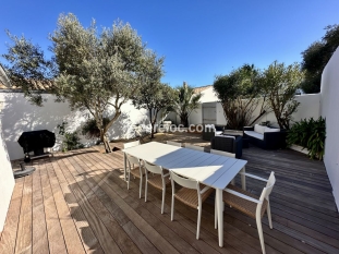 Ile de R&eacute;:La clairette, quiet, in the village center