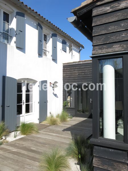 Photo 8: An accomodation located in Les Portes-en-Ré on ile de Ré.