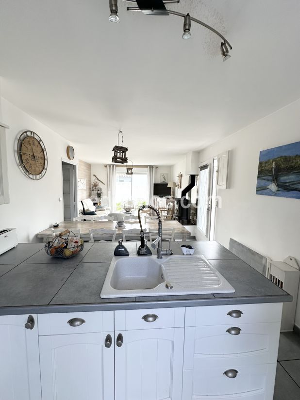 Photo 12: An accomodation located in La Couarde-sur-mer on ile de R&eacute;.