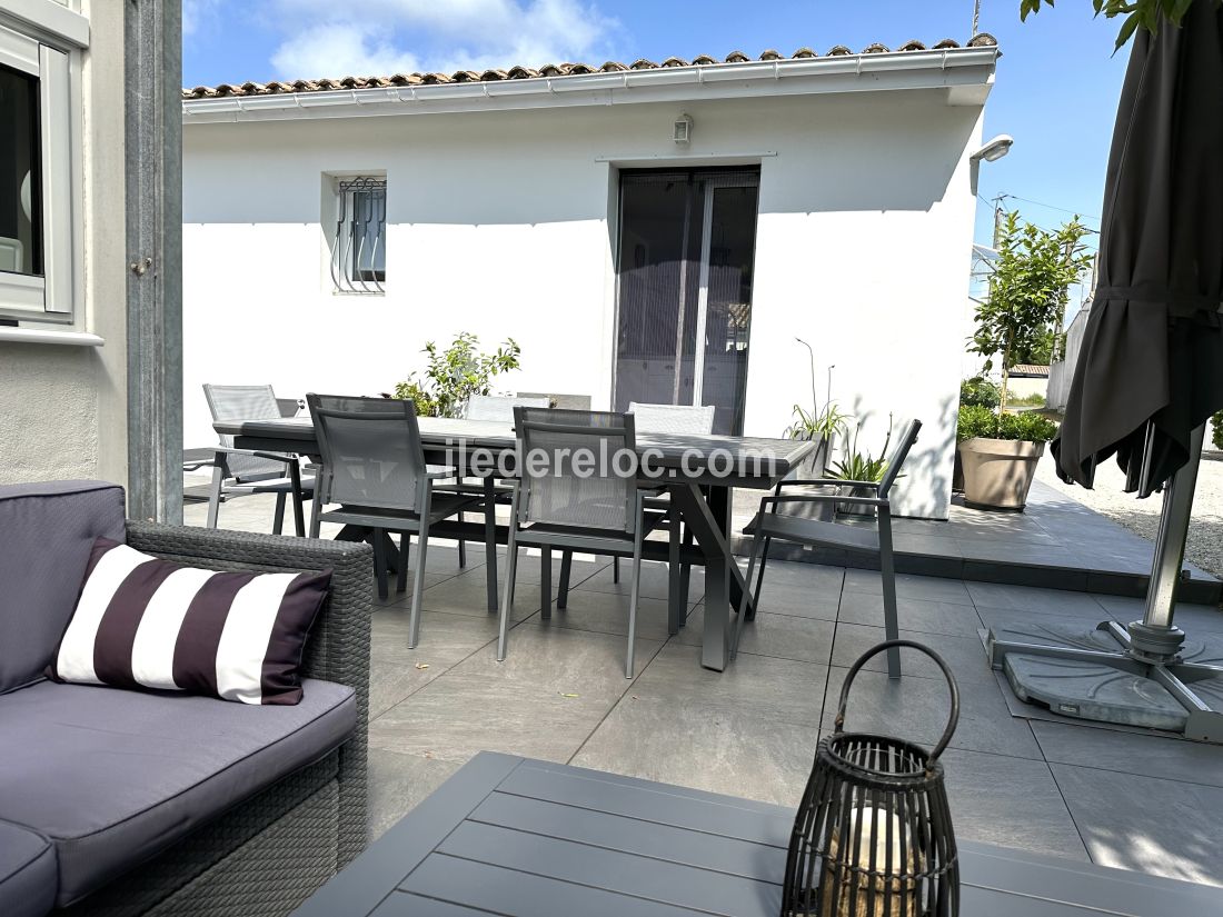 Photo 4: An accomodation located in La Couarde-sur-mer on ile de R&eacute;.