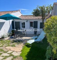 Ile de Ré:200m from the sea small house with garden