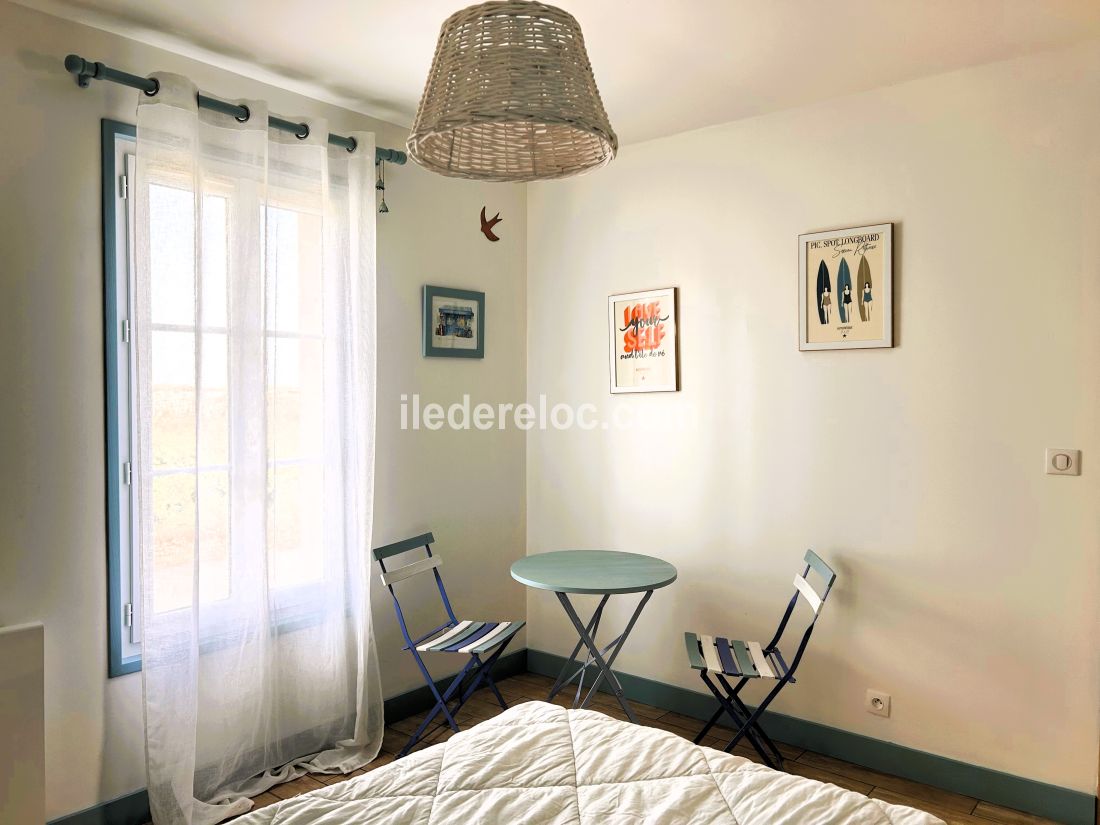 Photo 10: An accomodation located in La Couarde-sur-mer on ile de Ré.