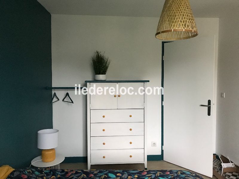 Photo 12: An accomodation located in La Couarde-sur-mer on ile de Ré.