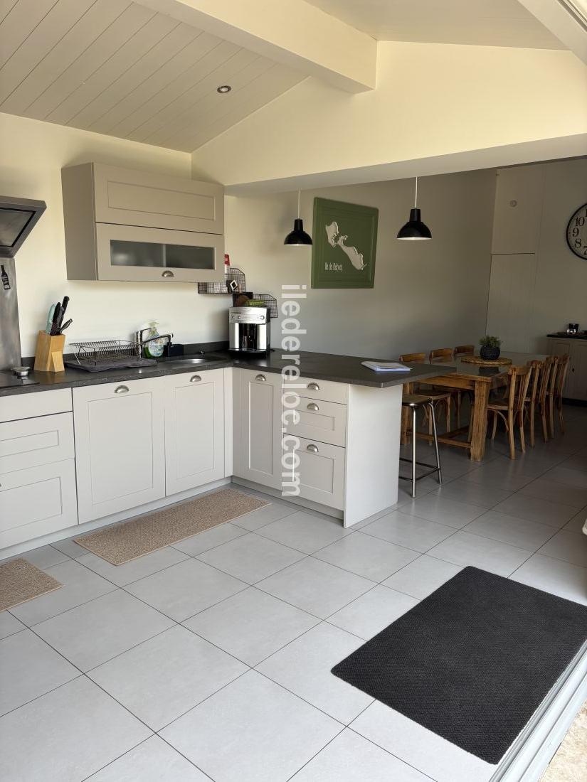 Photo 14: An accomodation located in Sainte-Marie-de-Ré on ile de Ré.