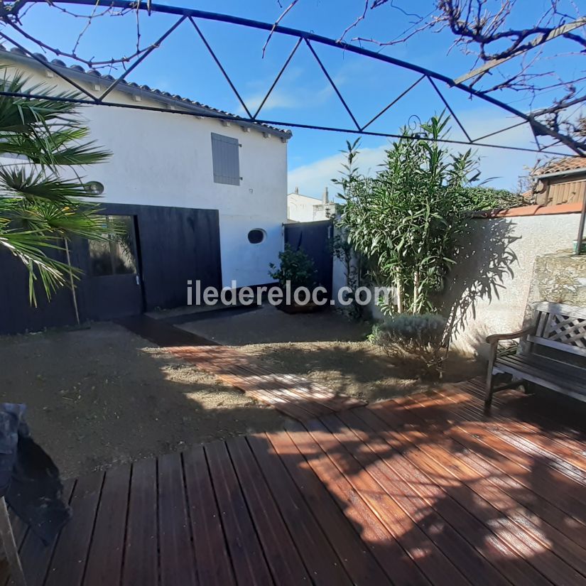 Photo 5: An accomodation located in Saint-Clément-des-Baleines on ile de Ré.