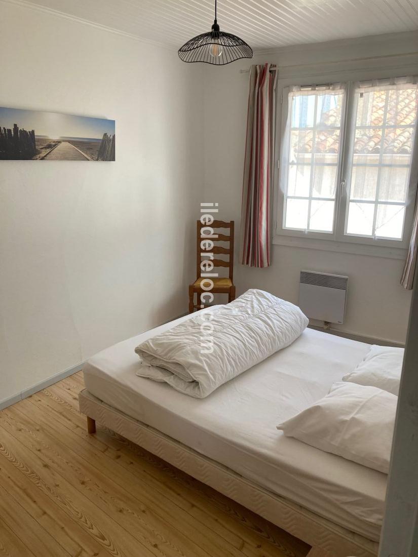 Photo 9: An accomodation located in Sainte-Marie-de-Ré on ile de Ré.