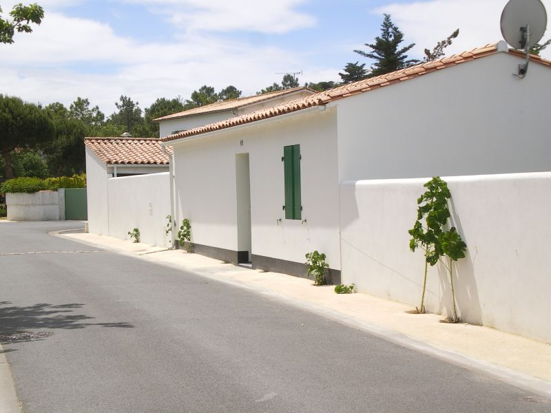 Photo 14: An accomodation located in La Flotte-en-Ré on ile de Ré.