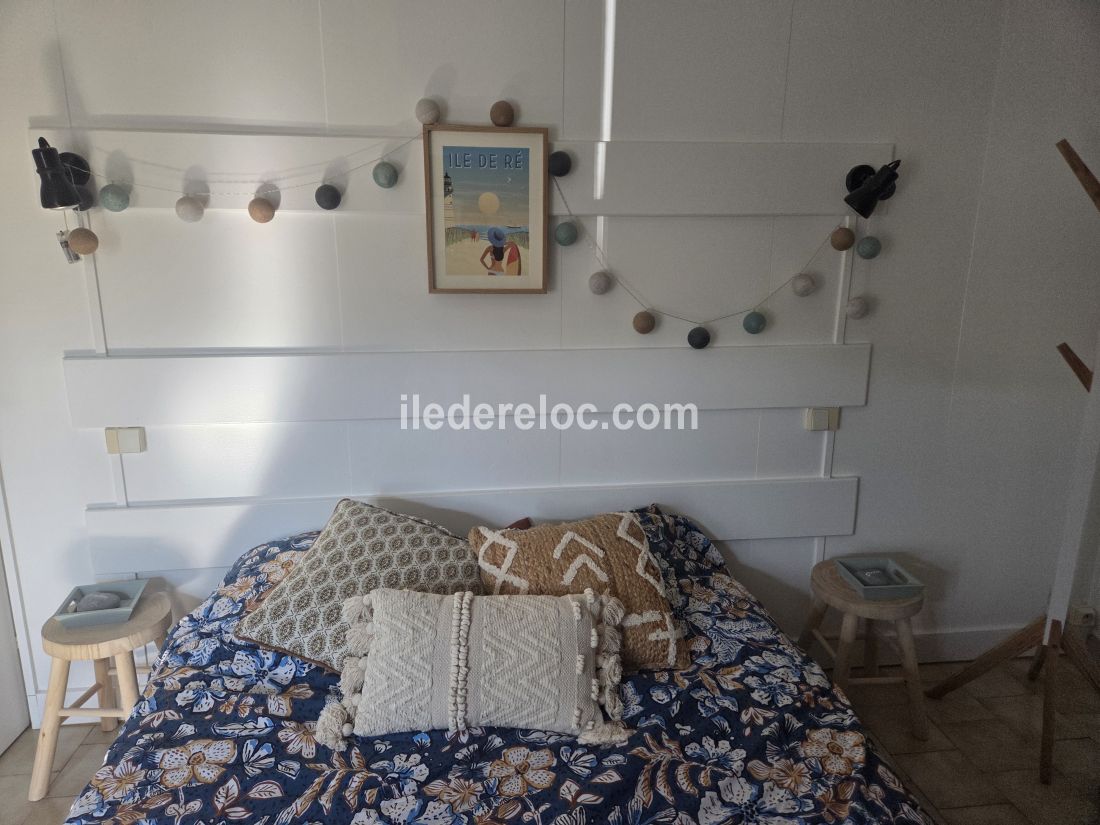 Photo 4: An accomodation located in La Couarde-sur-mer on ile de R&eacute;.