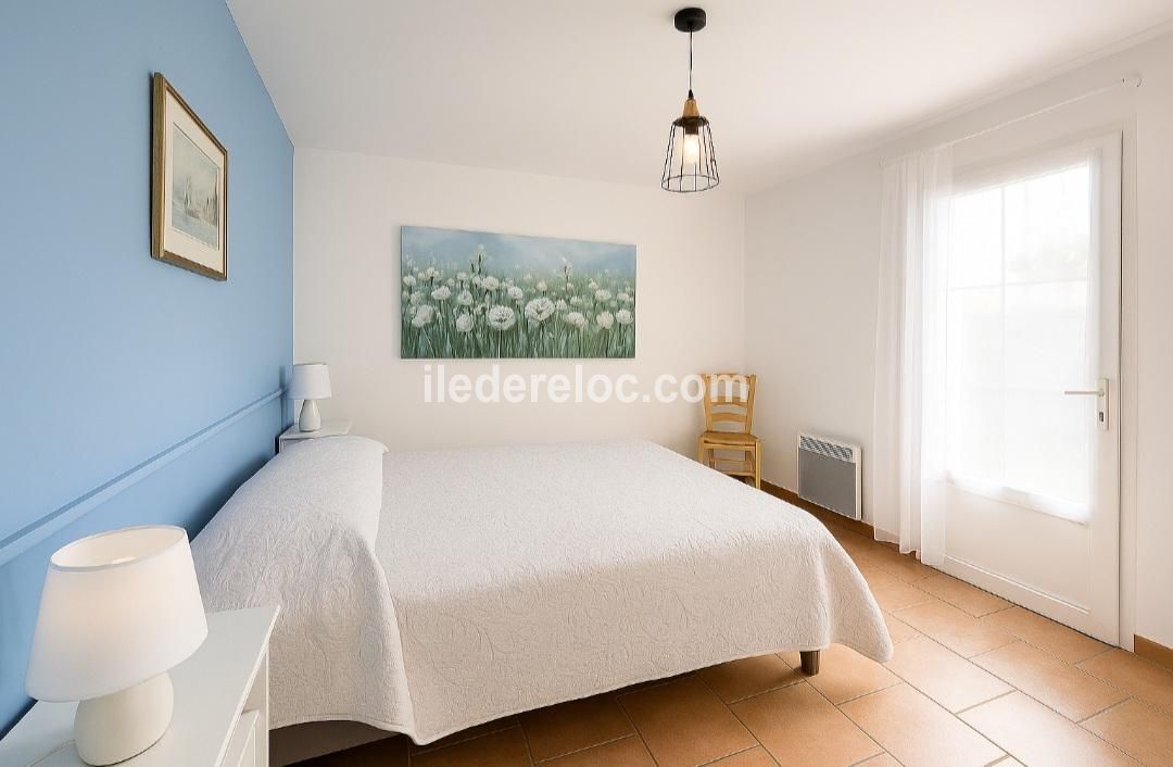 Photo 4: An accomodation located in La Couarde-sur-mer on ile de Ré.