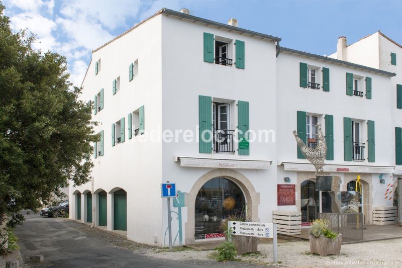 Photo 25: An accomodation located in Saint-Martin-de-Ré on ile de Ré.