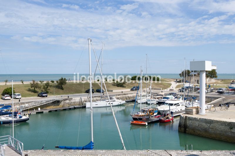 Photo 21: An accomodation located in Saint-Martin-de-Ré on ile de Ré.