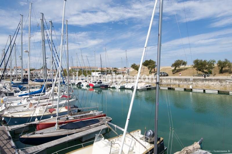 Photo 28: An accomodation located in Saint-Martin-de-Ré on ile de Ré.