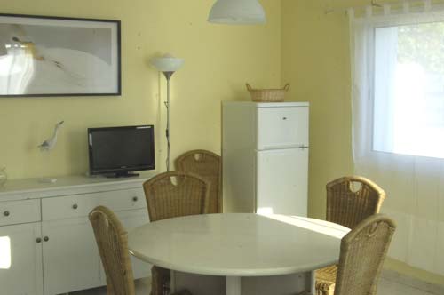 Photo 4: An accomodation located in Le Bois-Plage-en-Ré on ile de Ré.