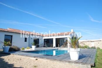 ile de ré Contemporary villa with private heated swimming pool