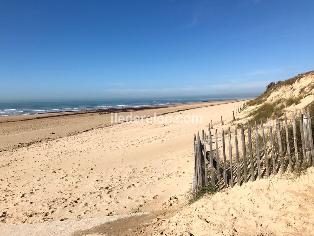 Photo 21: An accomodation located in Le Bois-Plage-en-Ré on ile de Ré.